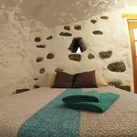 Holiday home Casas Cuevas Tecen Valsequillo de Gran Canaria